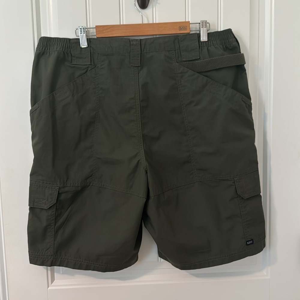 5.11 Tactical Series Men’s Shorts Green Size 40 RN109614 - Picture 2 of 7